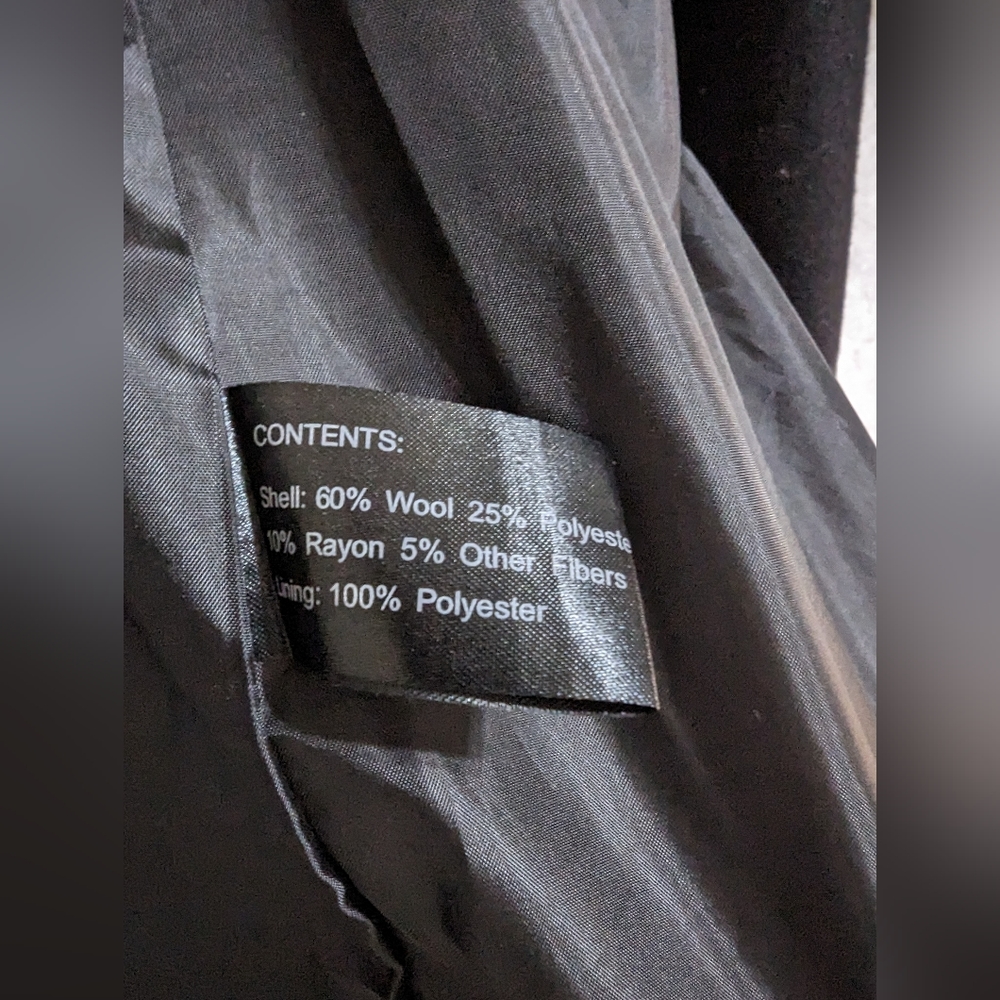 Wool coat - Picture 6 of 6